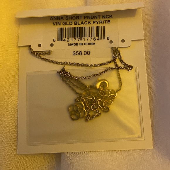 Kendra Scott Anna Short Pendant Necklace- Vintage Gold Black Pyrite - NWT - Picture 4 of 5